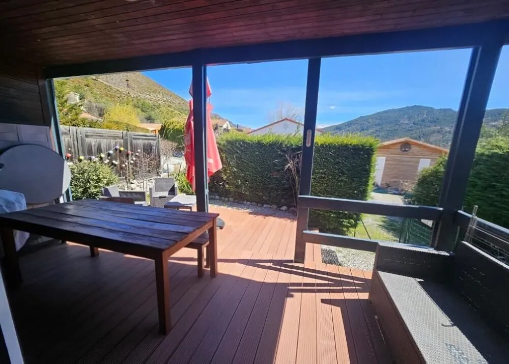 Terrasse - Chalet avec Terrasses près du Lac de Castillon