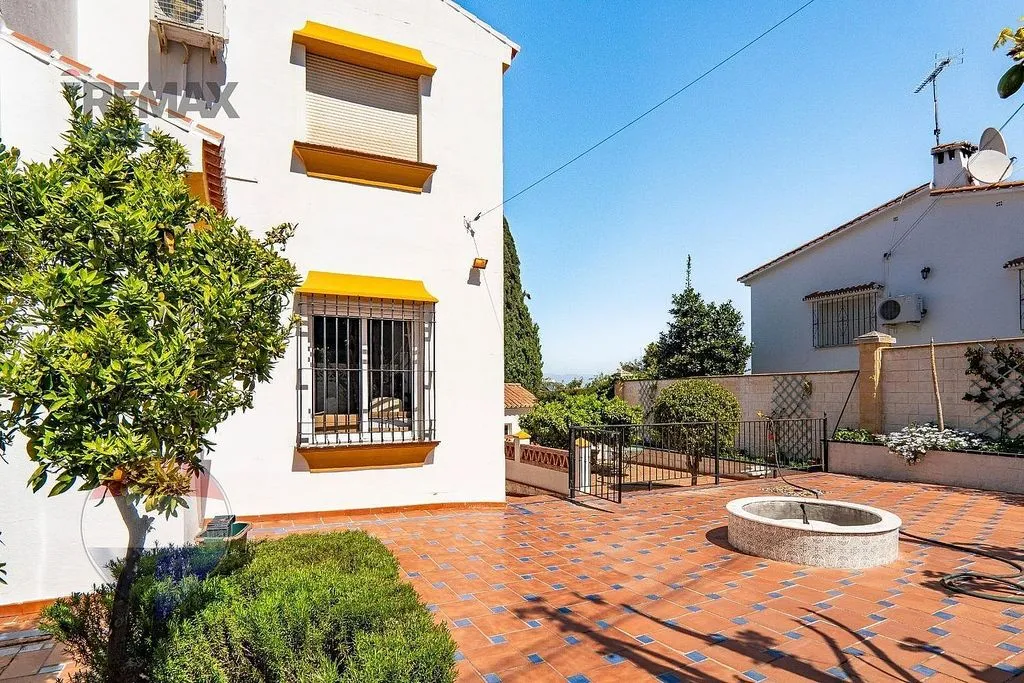 Terrass - Chalet with Pool in Manantiales - Lagar