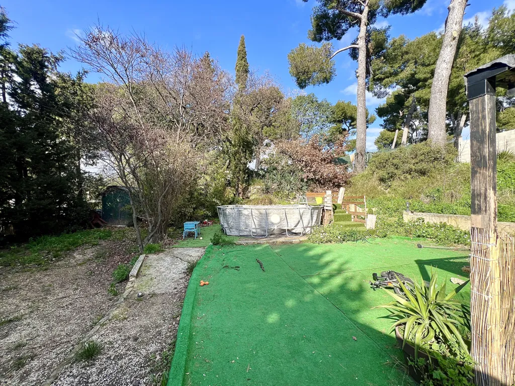 Jardin - Maison avec T2 Indépendant et Garage à Château-Gombert