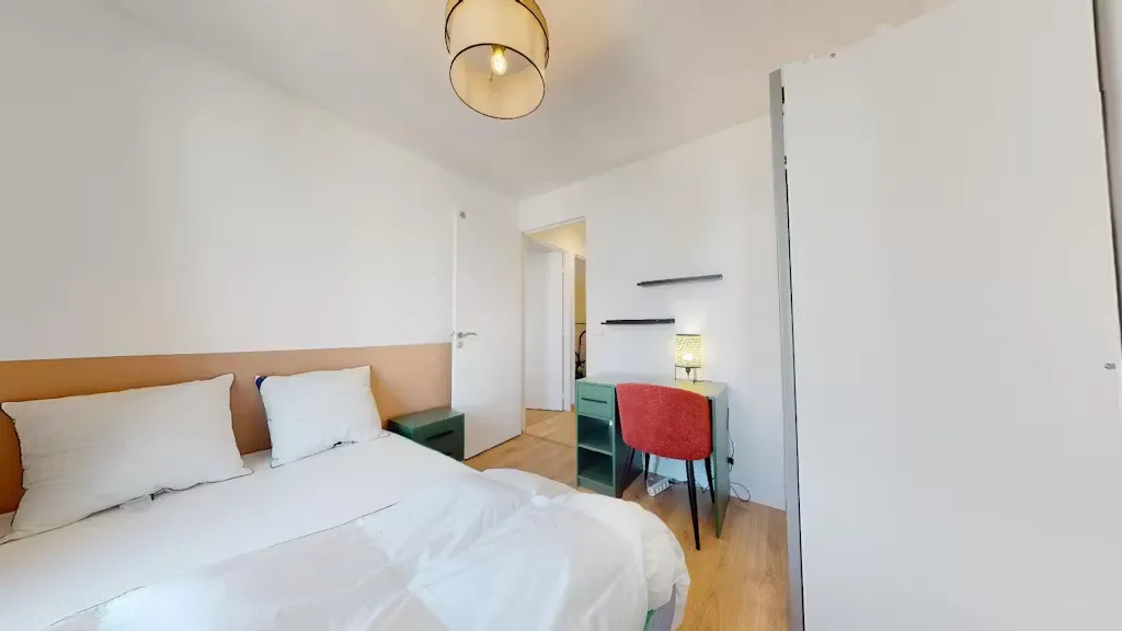 Magamistoad - Furnished Flat on Boulevard Charles de Gaulle, Colombes