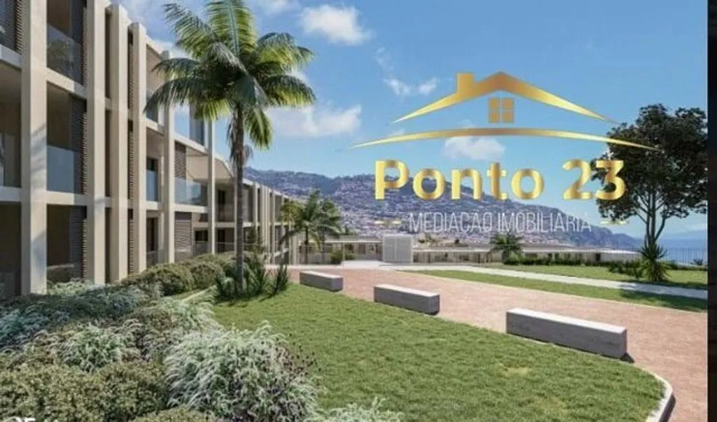 Luxury Flat with Bay View in São Martinho, Madeira