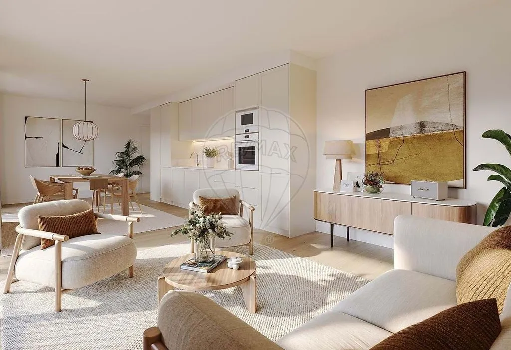 Living Room - Luxury Apartment with Sea View in Almada