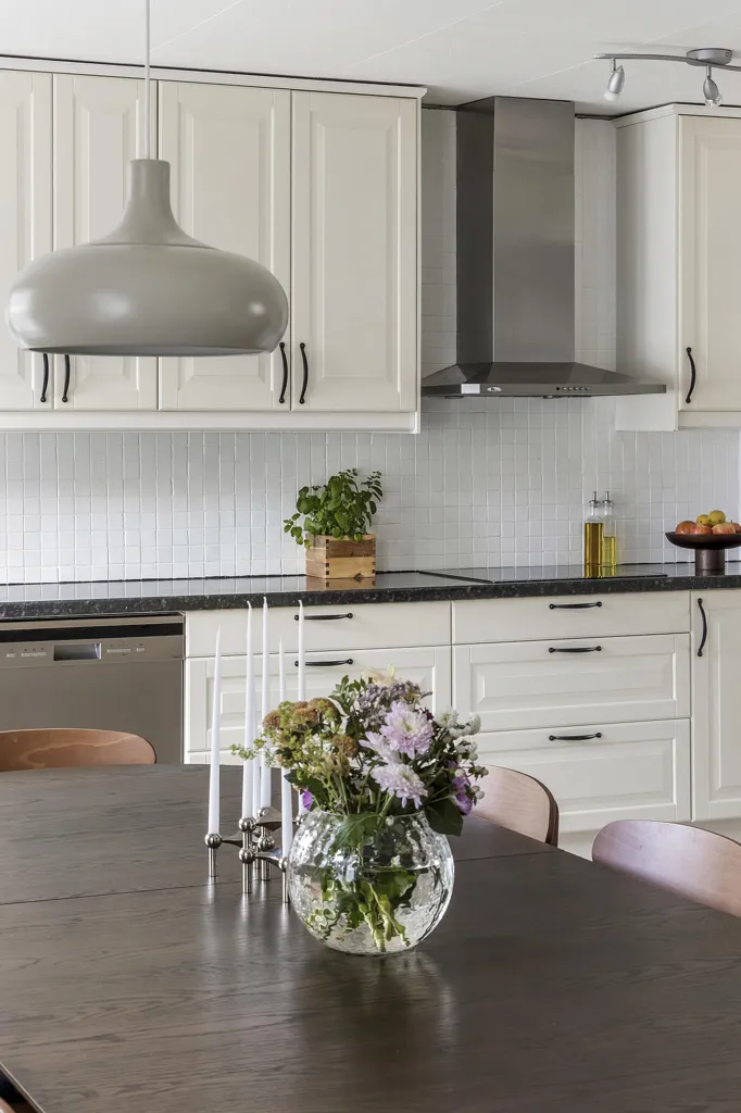 Cuisine - Terraced House with Garden in Ullvi Backar