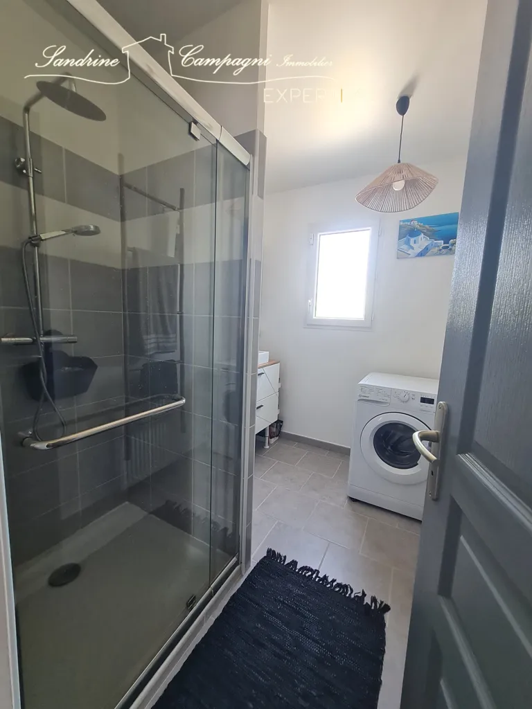 Salles de bain - Villa T4 avec Piscine à Sablet