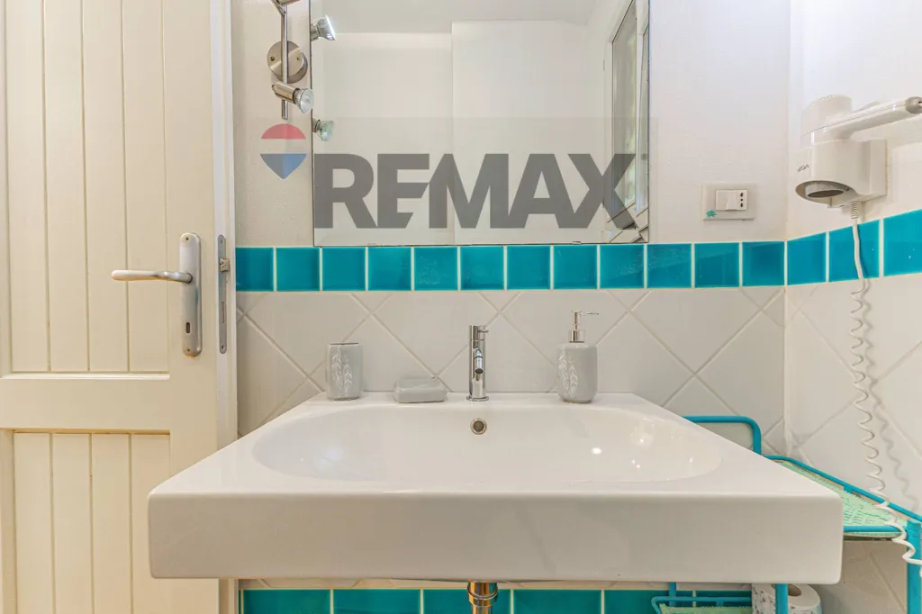 Bathrooms - B&B Apartment with Terrace in Stintino