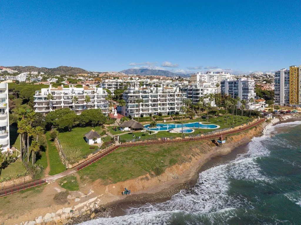 Õhuvaade - Furnished Flat with Pool in Calahonda, Mijas
