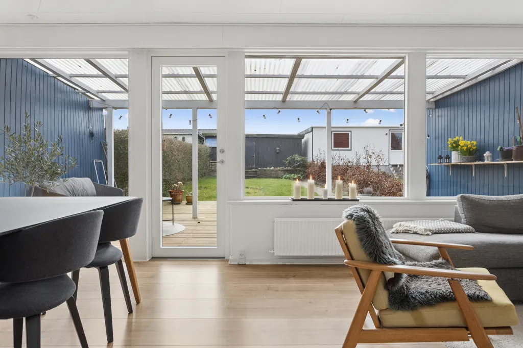 Salle à manger - Family-Friendly Terraced House in Bellinge