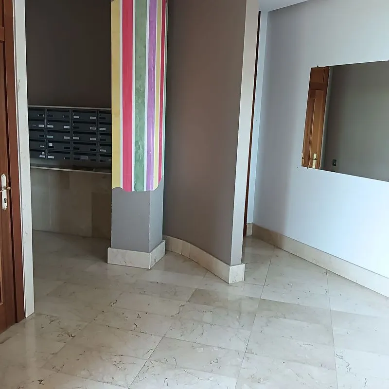 Esik - Bright Apartment with Terrace in Navatejera