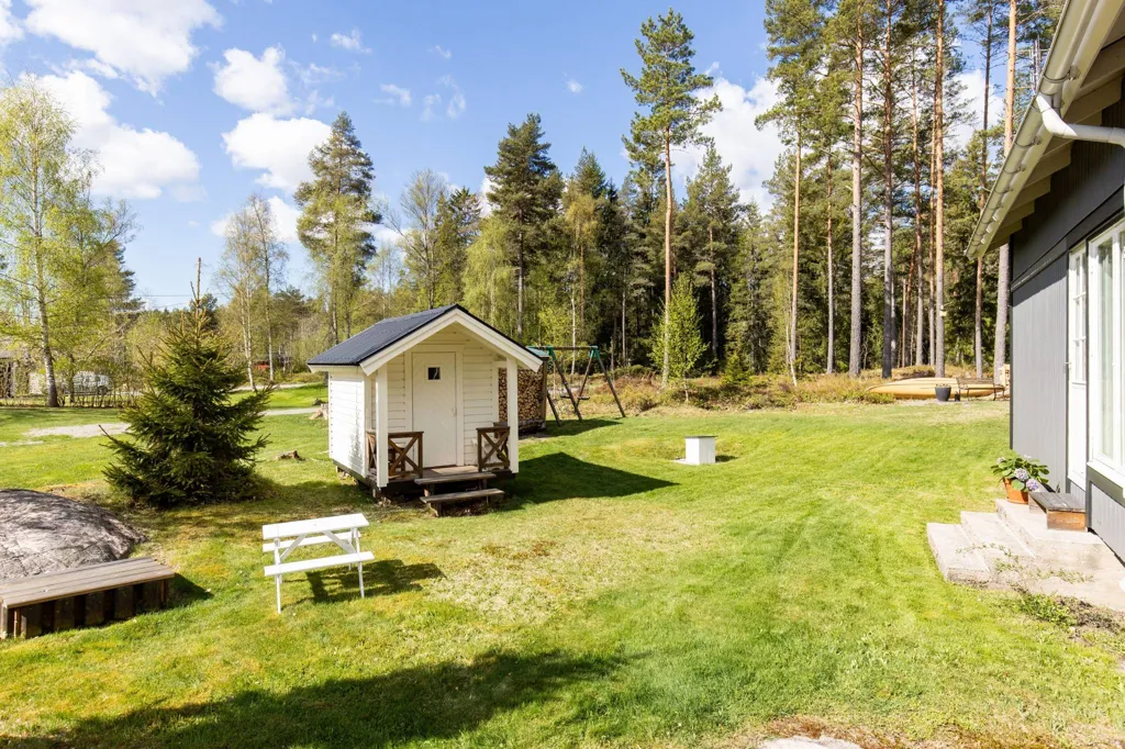 4-toaline maja asukohas Askersunds kommun