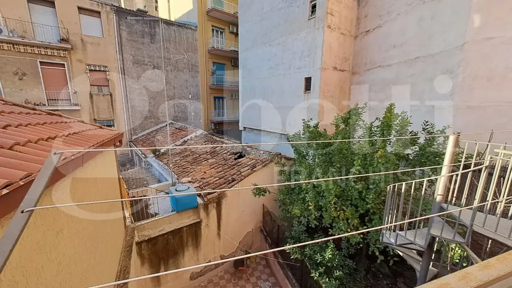 Rõdu - Apartment with Garden in Catania Centre