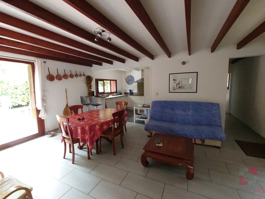 Salle à manger - Maison de Plain-Pied avec Piscine à Puy-l'Évêque