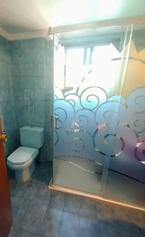 Salles de bain - Luxury Adosado with Pool in Benidorm