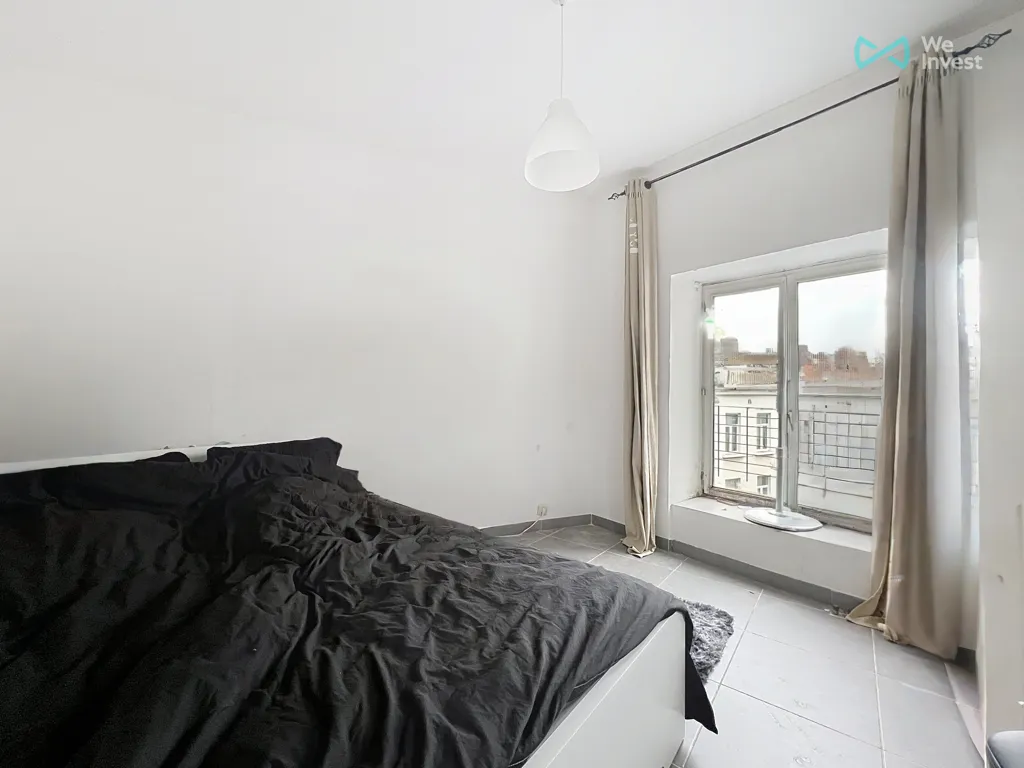 Magamistoad - Income-Generating Property with 5 Units in Schaerbeek