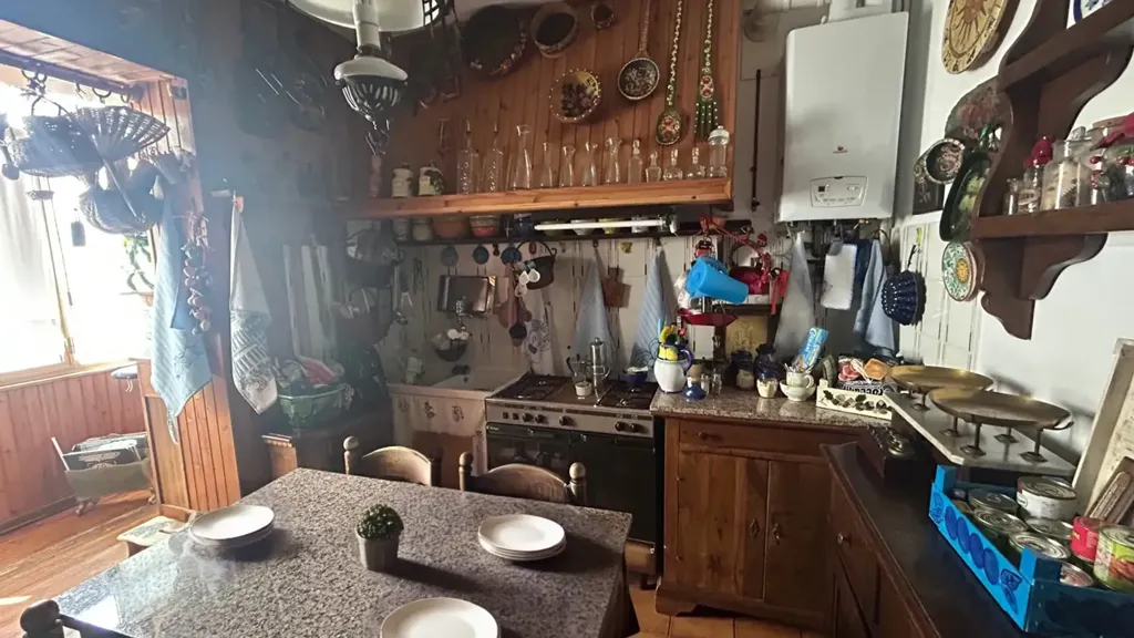 Cuisine - Trilocale with Terrace in Adria
