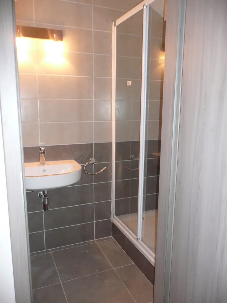 Vannitoad - Duplex Apartment with Terrace in Arlon