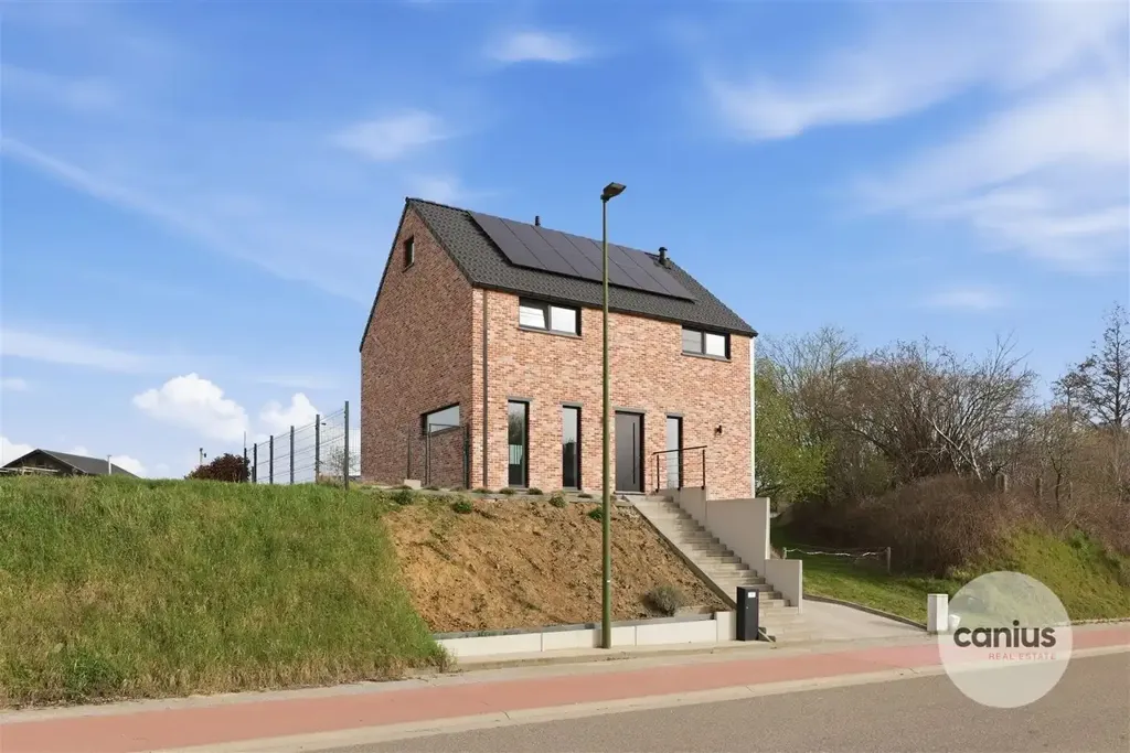 Välivaade - Energy-Efficient House with Elevator in Landen