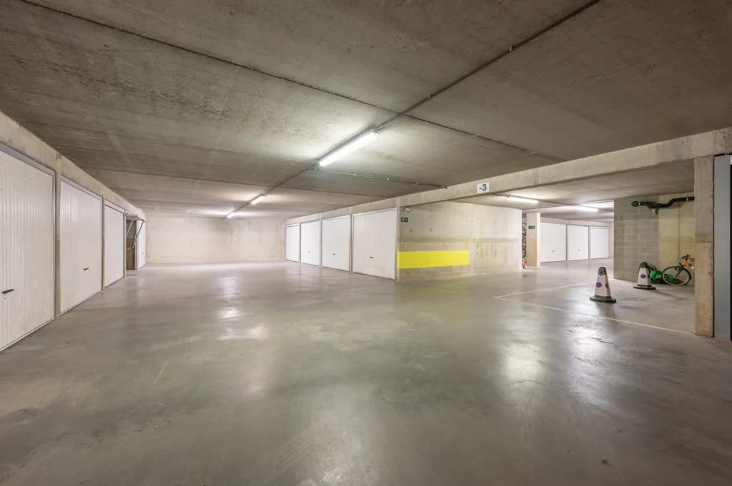 Garaaž - Modern Apartment with Sea View in Albertplage