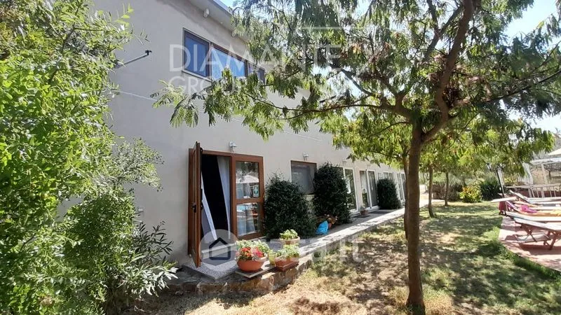Aed - Rustic Farmhouse with Pool in Cinigiano