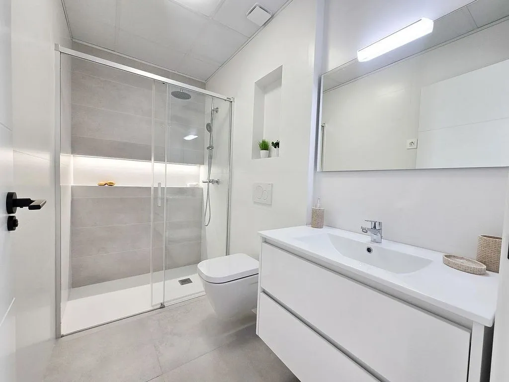 Salles de bain - Chalet with Pool and Terrace in Roldán