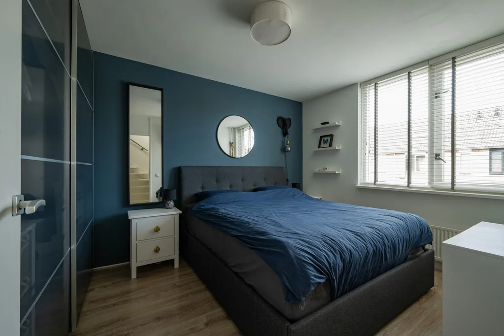 Magamistoad - Spacious Semi-detached House with Garden in Leerdam