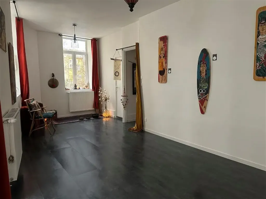 Stanze - Renovated 2-Bed Flat in Privas Centre
