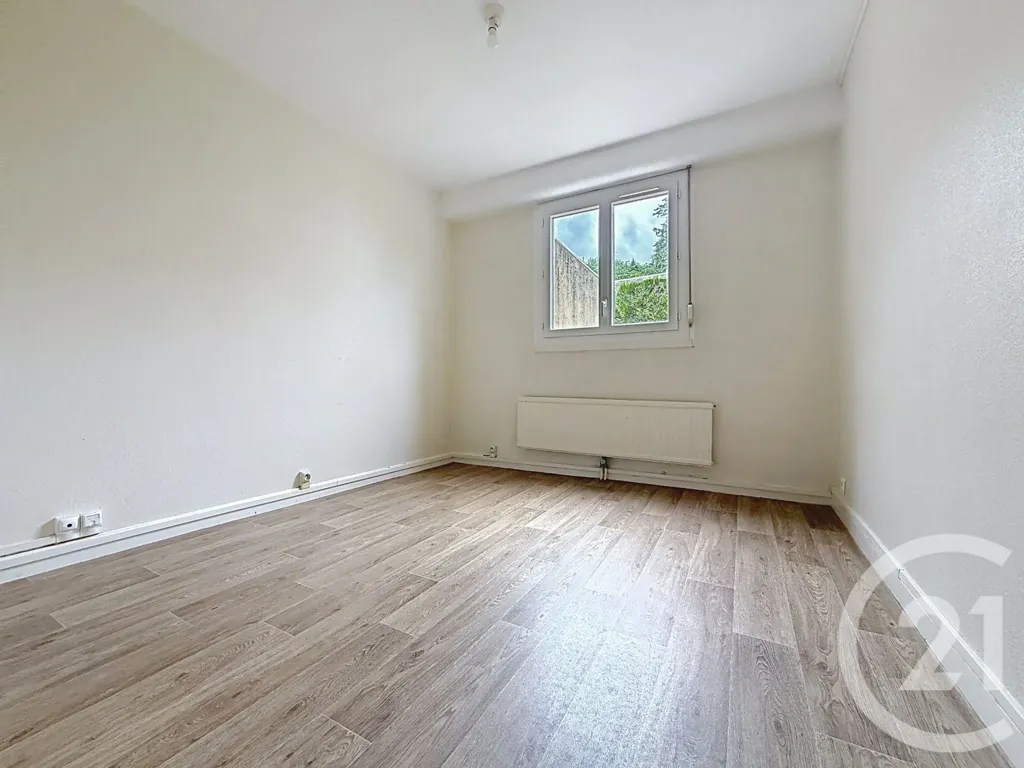 Pièces - Appartement T4 en Centre-Ville à Guéret