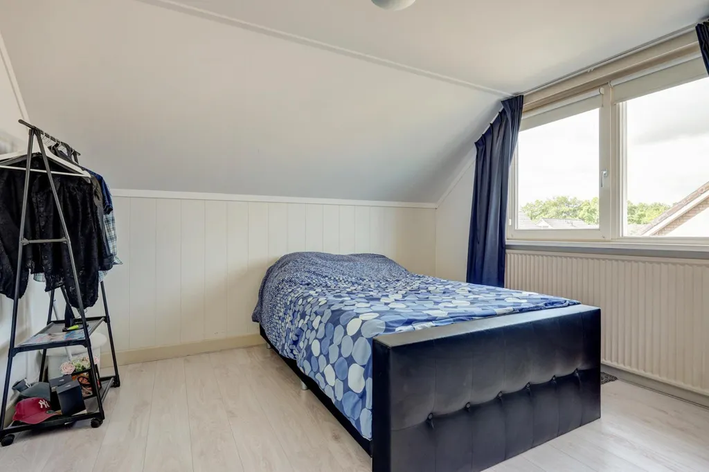 Magamistoad - Two-Storey House with Garden in Almelo