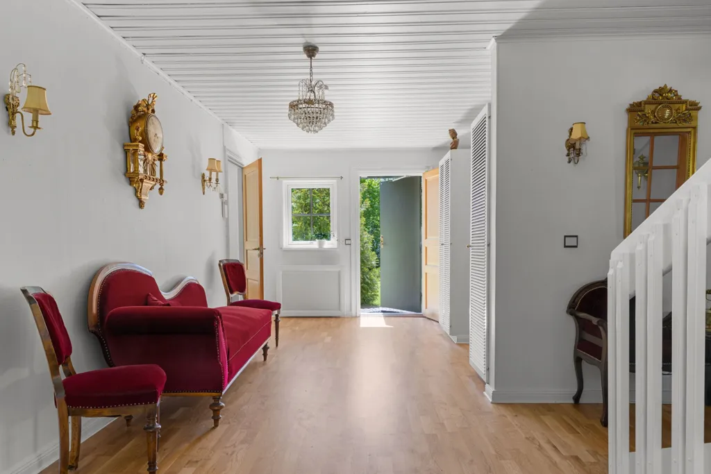 Esik - Charming Villa with Sea View on Fornudden