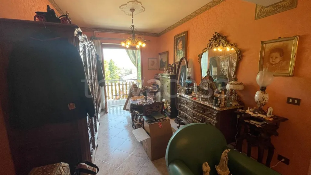 Office - Spacious Apartment with Mountain View in Lurisia