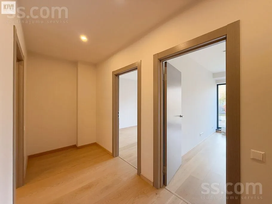 Appartement 3 pièces à Rīga