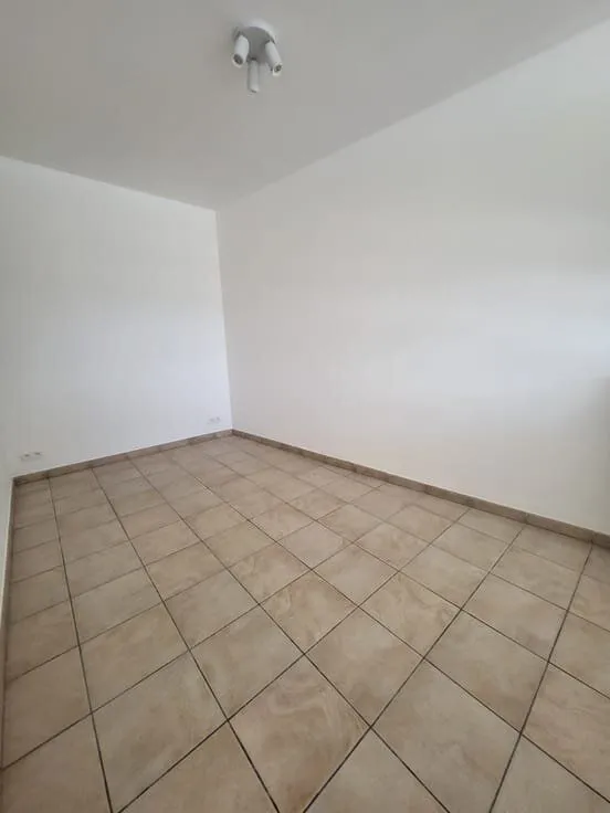Pièces - Appartement Rue de Bruxelles à Namur