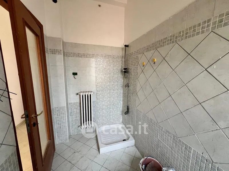 Vannitoad - Apartment with Balcony in Avellino