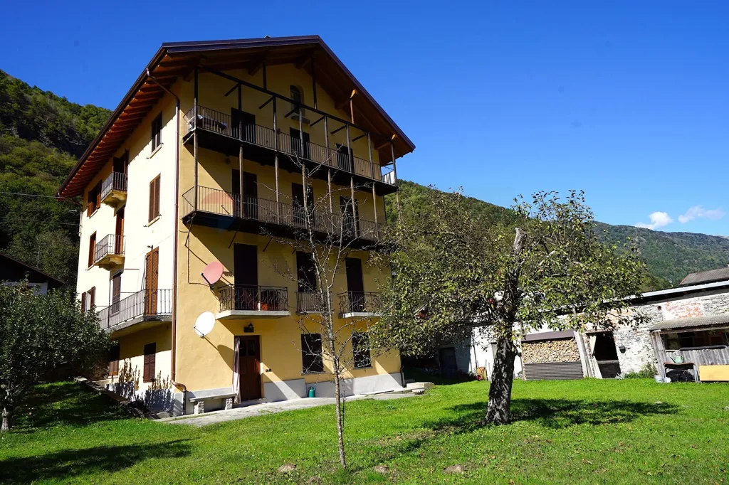 Extérieur - Rustic Ground Floor Apartment with Garden in Valsesia