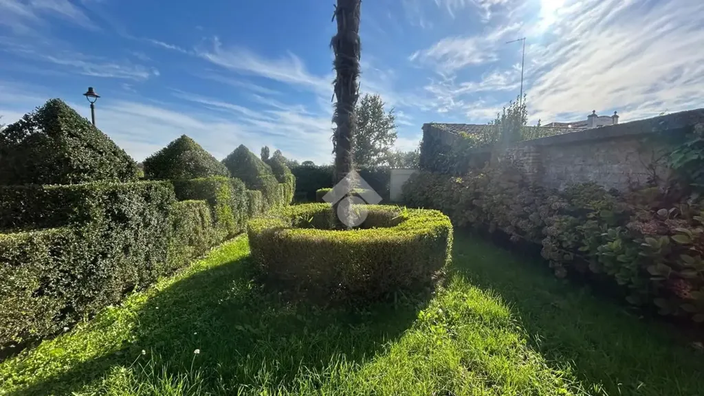 Aed - Historic Villa with Garden in Codroipo