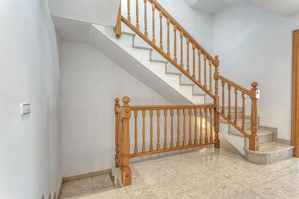 Rooms - Luxury Detached House with Terrace in Igualada