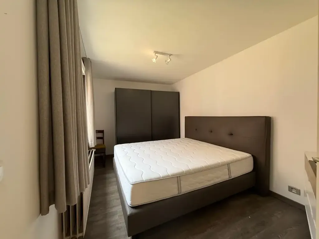 Chambres - Appartement avec Airconditioning au Centre de Mol