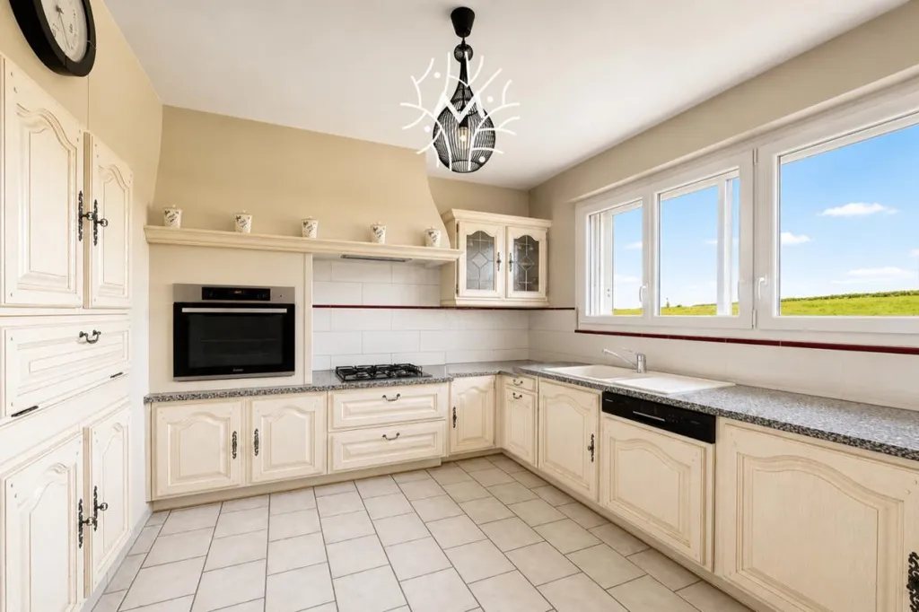 Maison 5 pièces à Coucy