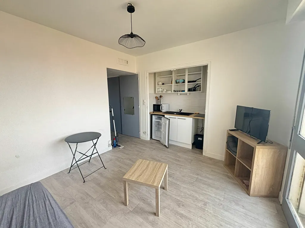 Elutuba - Studio with Balcony in Mont de Marsan Centre