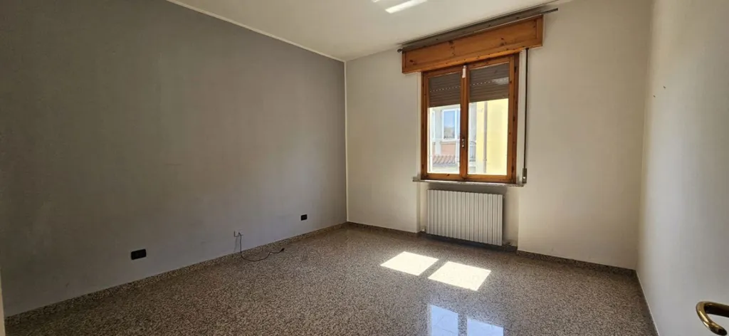 Pièces - Apartment with Balcony in Forlì