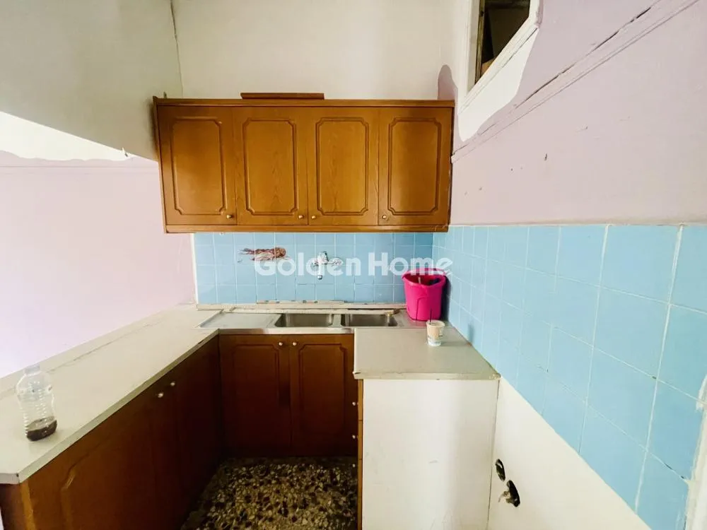 Cuisine - Apartment with Balcony in Perama Centre