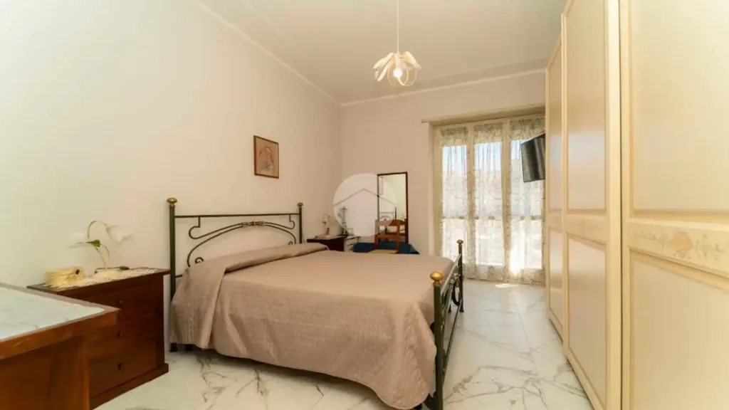 Magamistoad - Rustic-Style Flat with Balcony in Torino