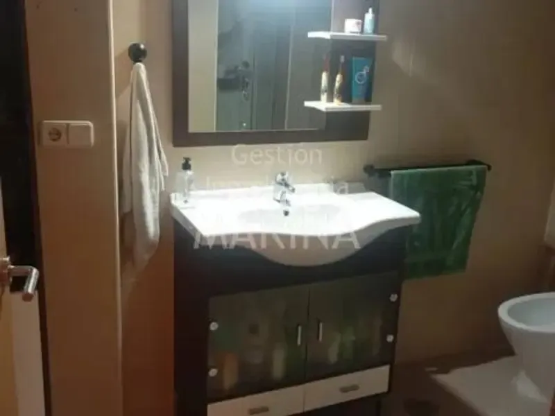 Vannitoad - Duplex Apartment with Garage in El Viso de San Juan