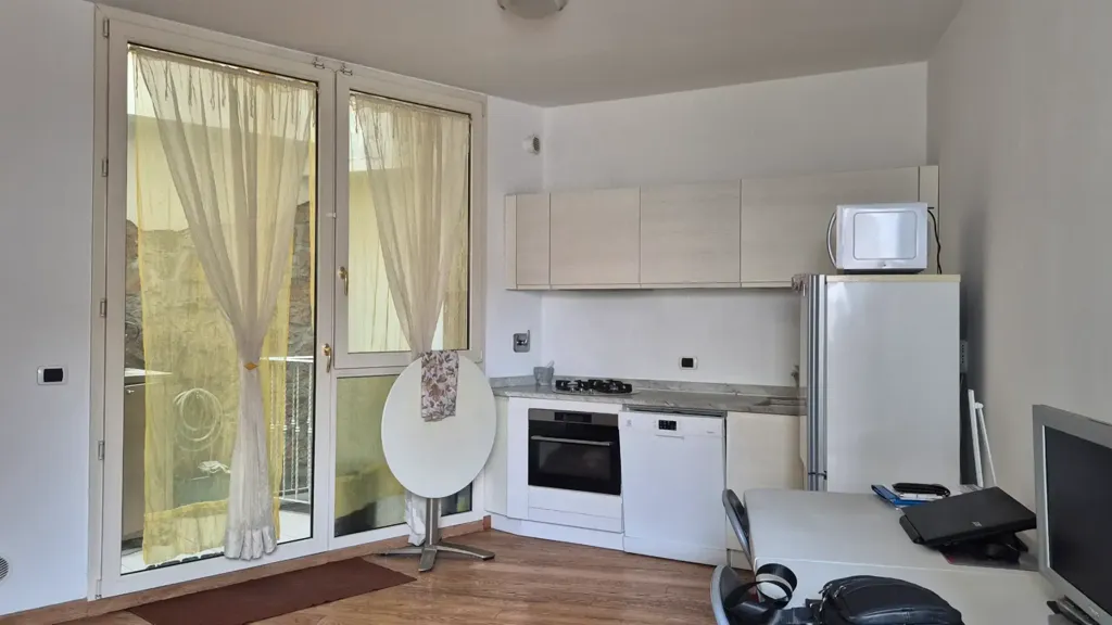 Cuisine - Rustic Terraced House with Garden in Florence