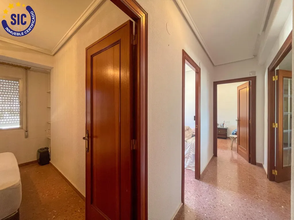 Ingresso - Tríplex with Garden in Chera, Valencia