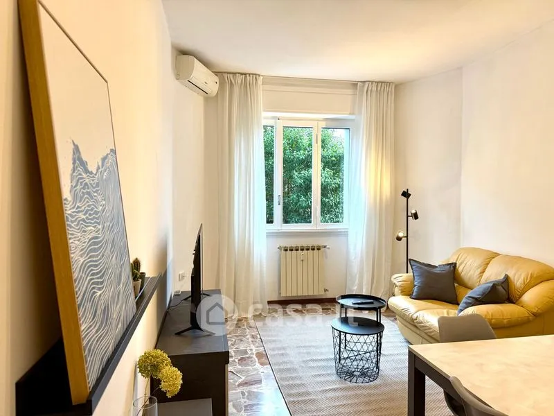 Séjour - Bilocale with University Proximity in Bergamo