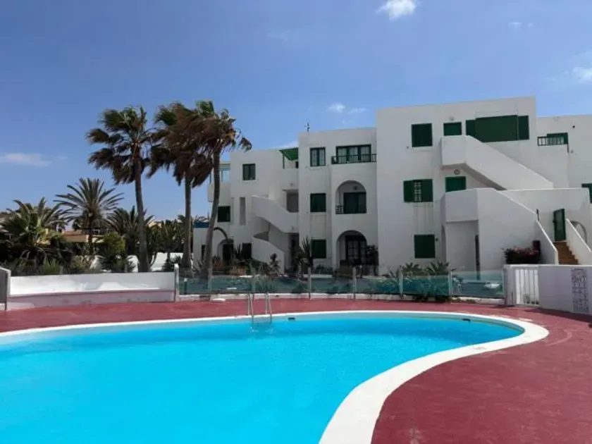 Piscina - Apartment with Sea View in Corralejo