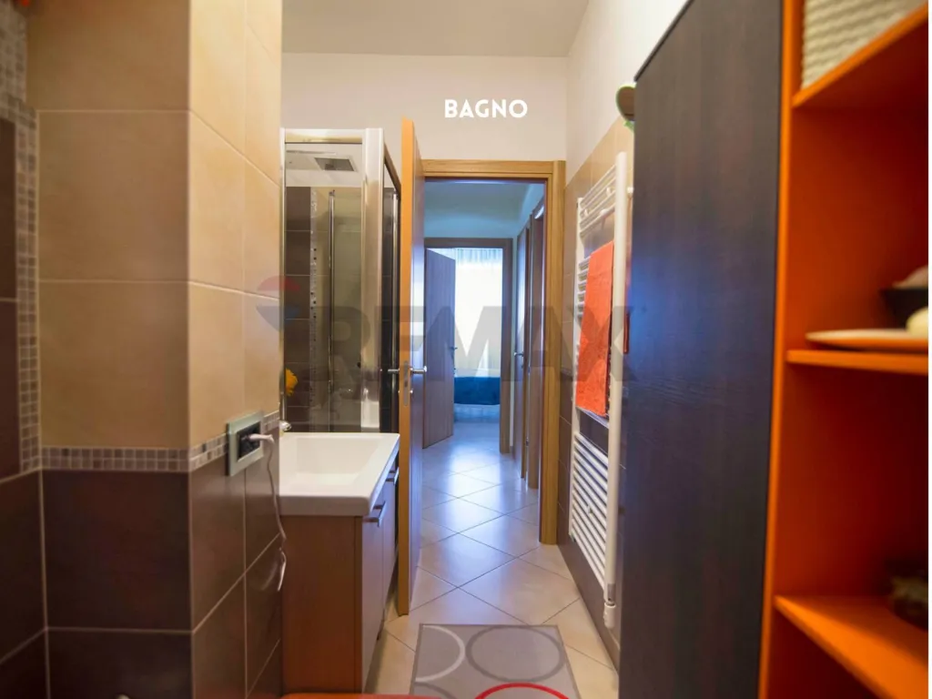 Salles de bain - Three-Bedroom Apartment with Terraces in Roccastrada
