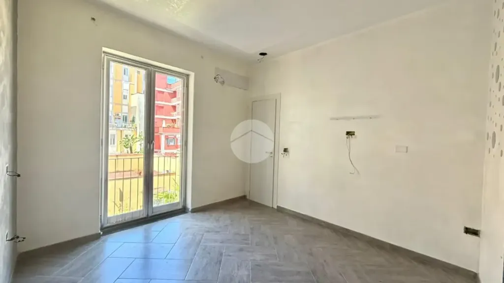 Pièces - Rustic Apartment with Balconies in Naples
