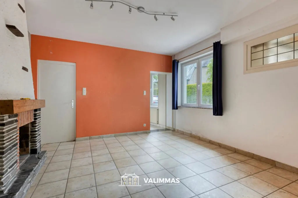 Elutuba - Charming Three-Storey House with Garden in Asse