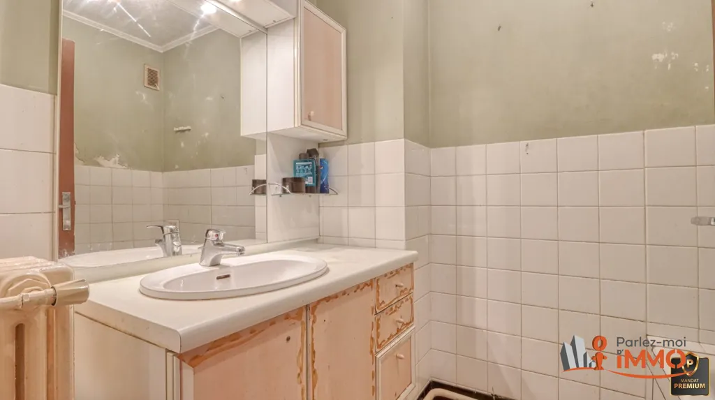 Salles de bain - Appartement T3 avec Loggia à Saint-Étienne